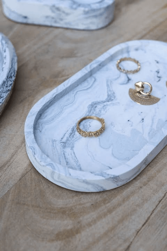 Plateau oval
